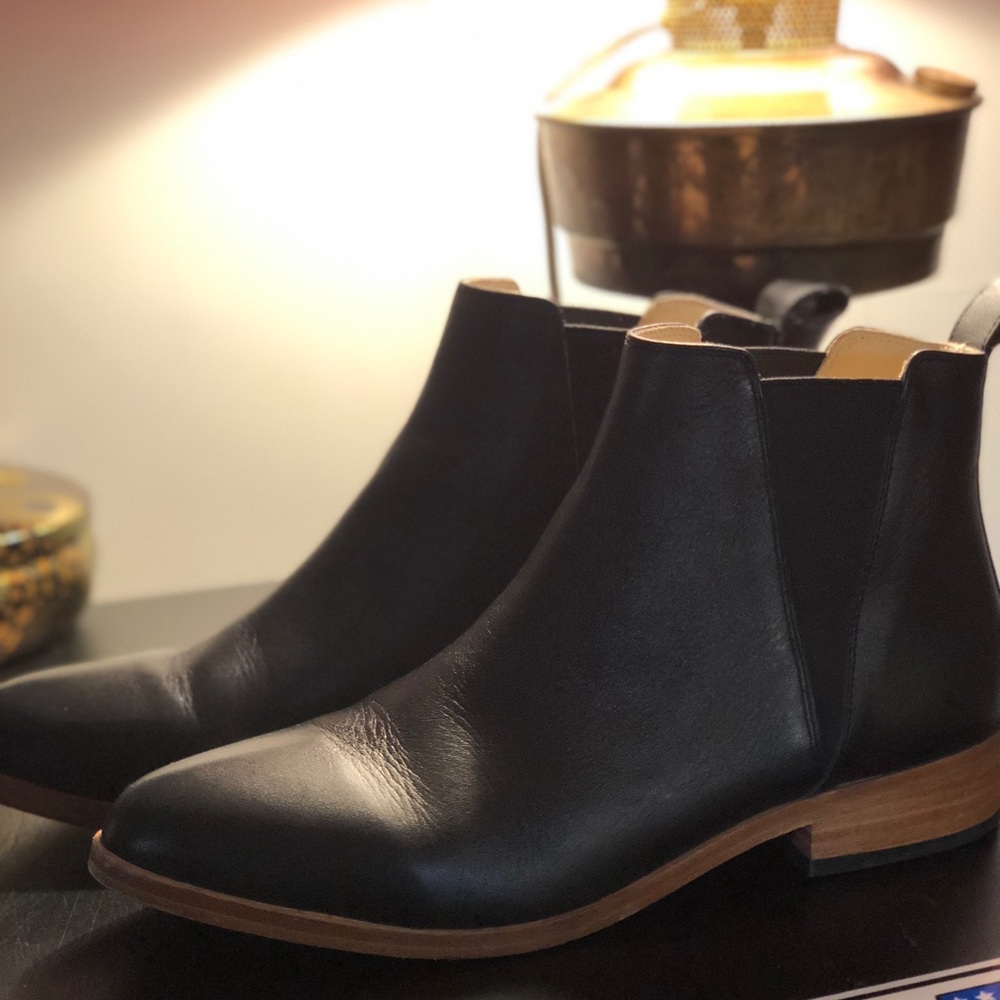 Nisolo Chelsea Boots